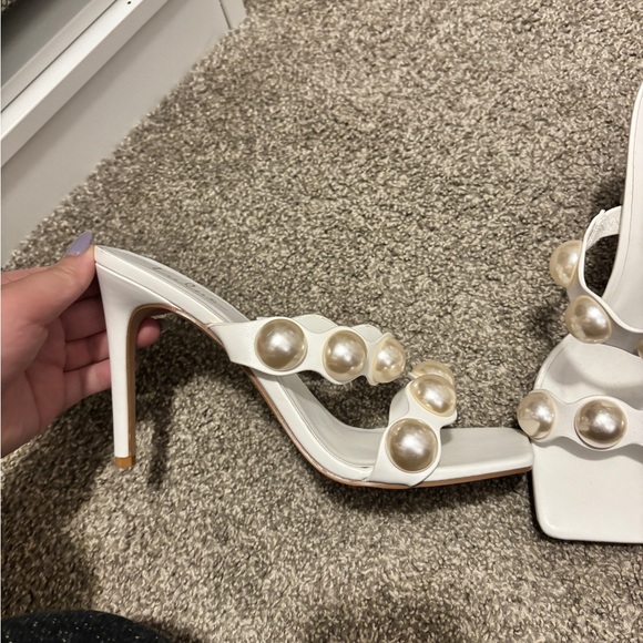 White faux pearl heel - Picture 4 of 5